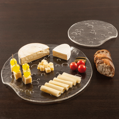 Cheese dish and serving plate