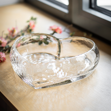 Heart-shaped bowl Romantica