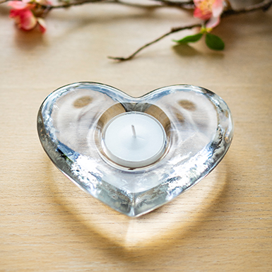 Heart-shaped candle holder